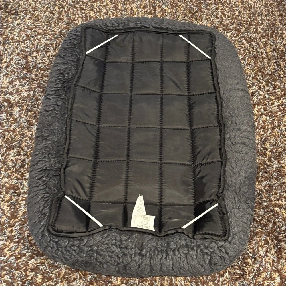 Cozy grey Pet Bed